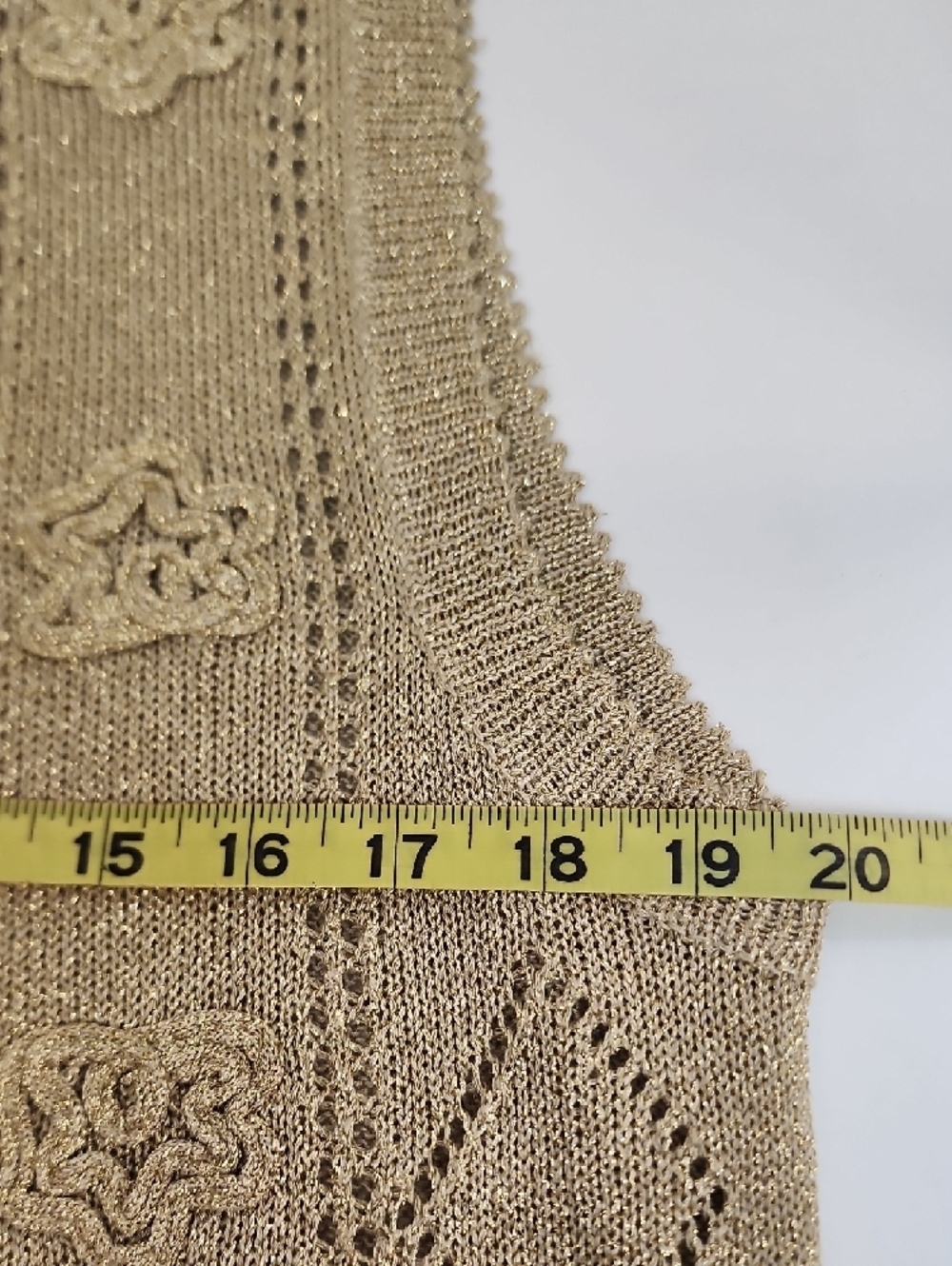 Cricket Lane Beige Knit Button Front Sweater Vest Size Medium - Picture 9 of 11